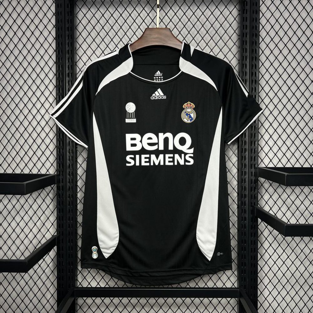 Real Madrid Retro 2006/07 Third Away jersey Fan Version