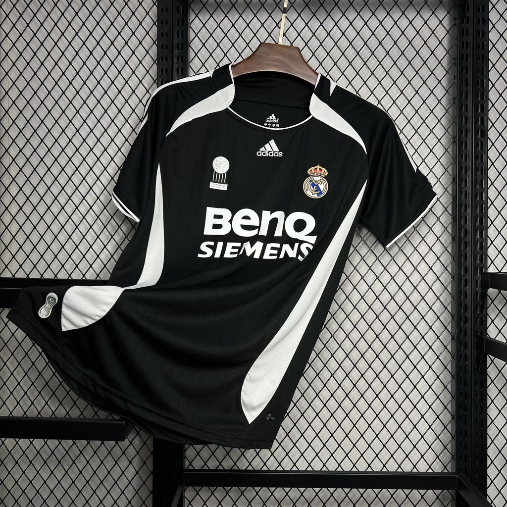 Real Madrid Retro 2006/07 Third Away jersey Fan Version