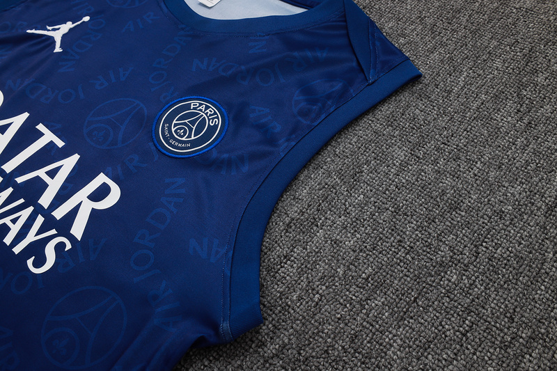 2024/25 Paris White Training Set Shirt and Shorts