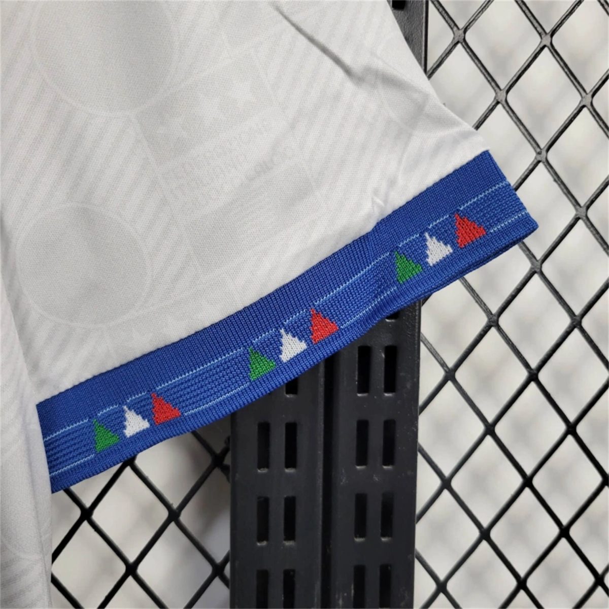 Retro Italy 1994 Away jersey Fan Version