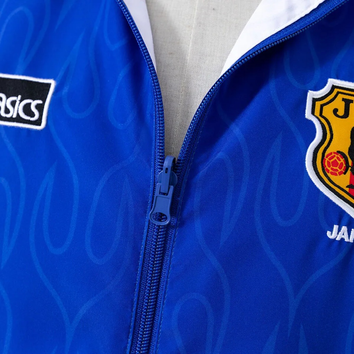 1998 Japan Blue and White Reversible Windbreaker
