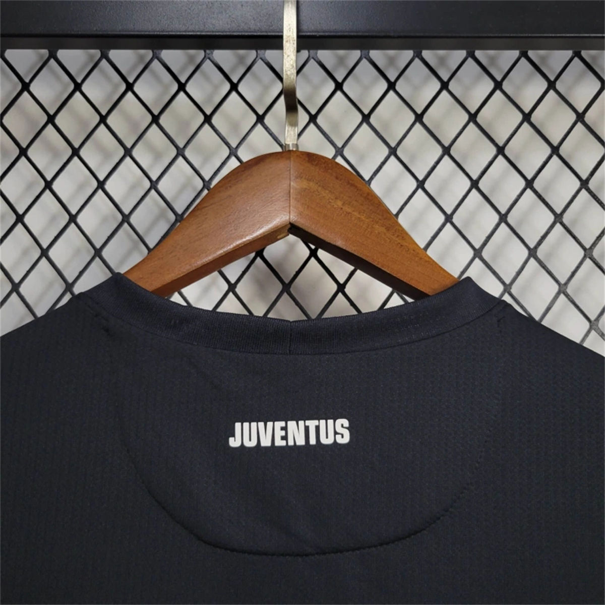 Retro Juventus 12/13 Home jersey Fan Version