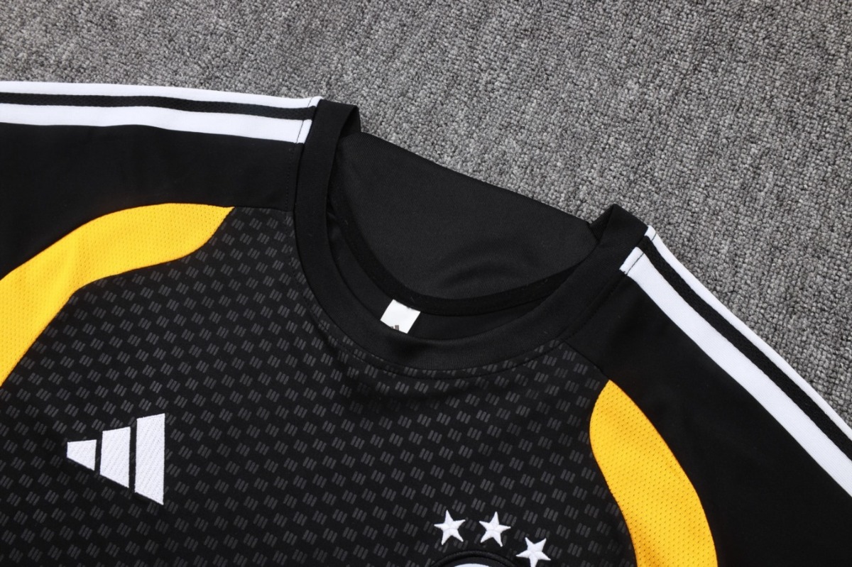 2026 Germany Black Training Set Shirt and Shorts
