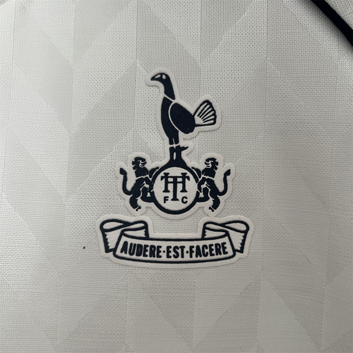 Retro Tottenham 87/89 home jersey Fan Version