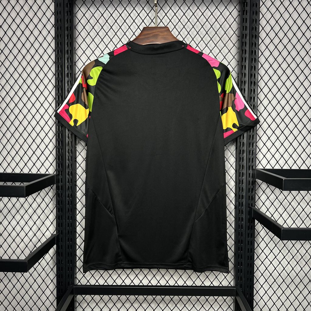 2024/25 Manchester United Pre-Match Training Jersey Fan Version