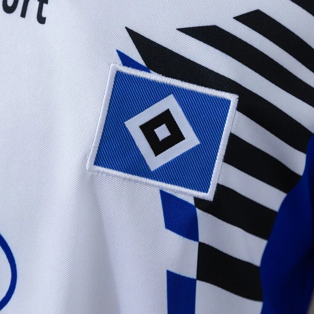 Retro Hamburger SV 1996/97 Away Jersey Fan Version