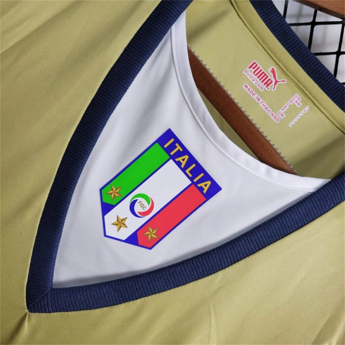Retro Italy 2006 Golden jersey Fan Version