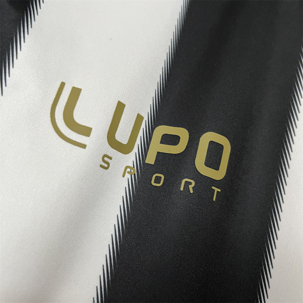 Retro 2013 Atletico Mineiro Home jersey Fan Version