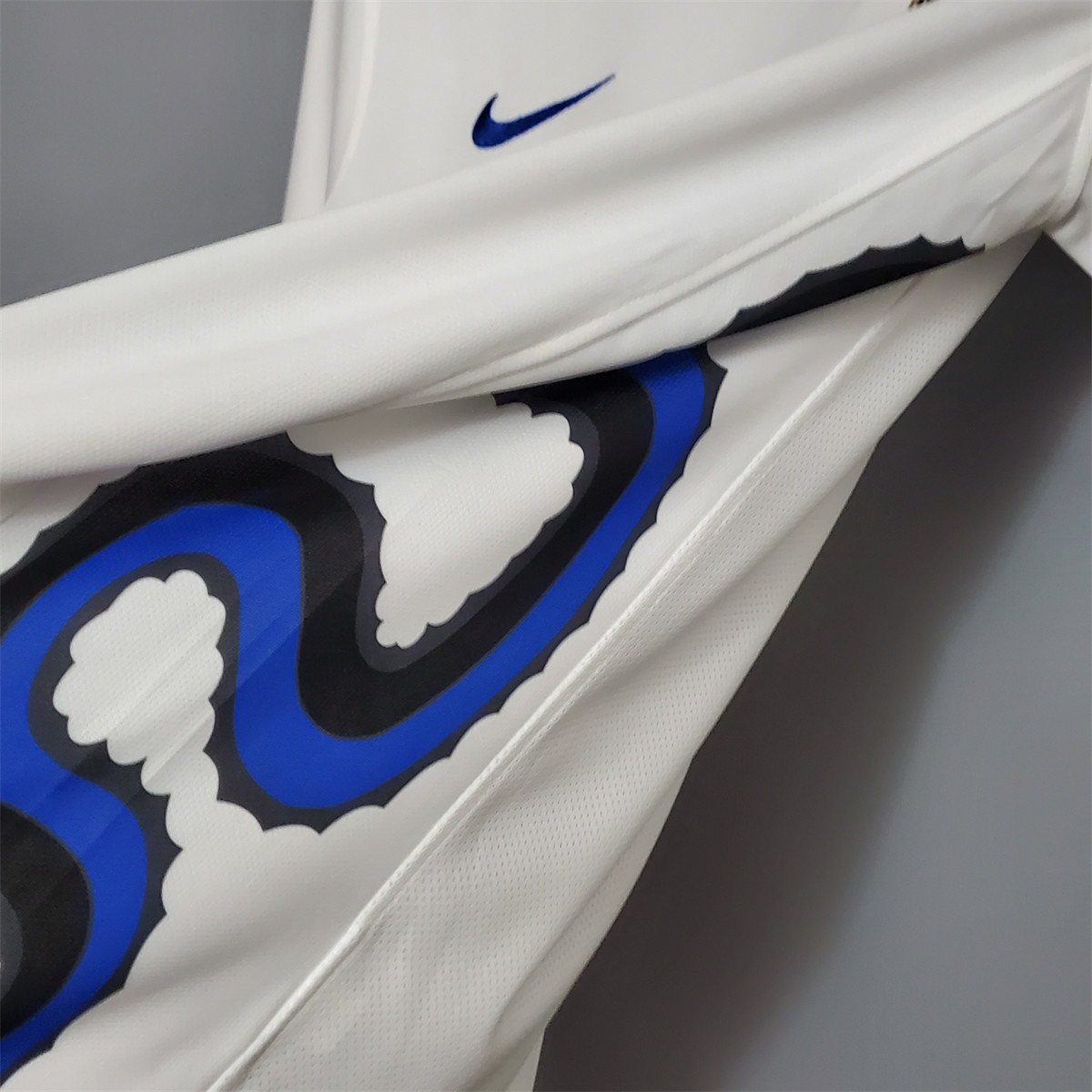 Retro Inter Milan 2010 Away jersey Fan Version