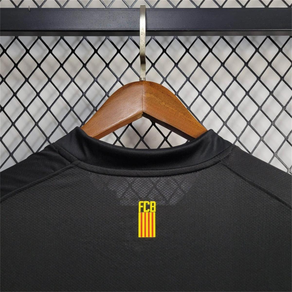 Retro Barcelona 11/12 Away Long Sleeve jersey Fan Version