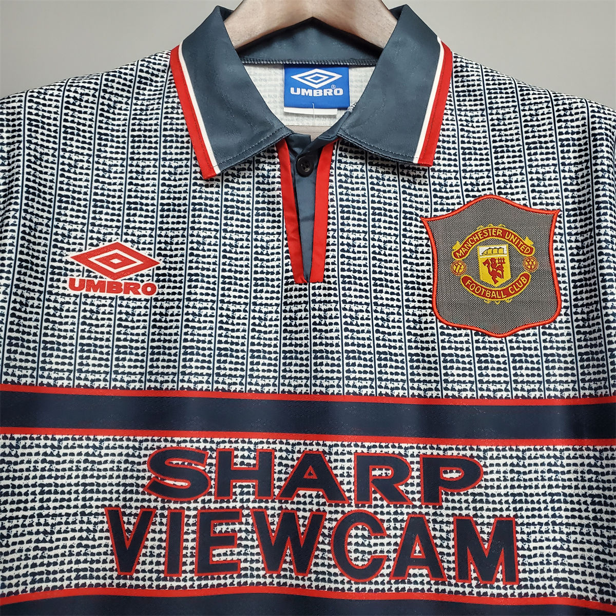 Retro Manchester United 95/96 away jersey Fan Version