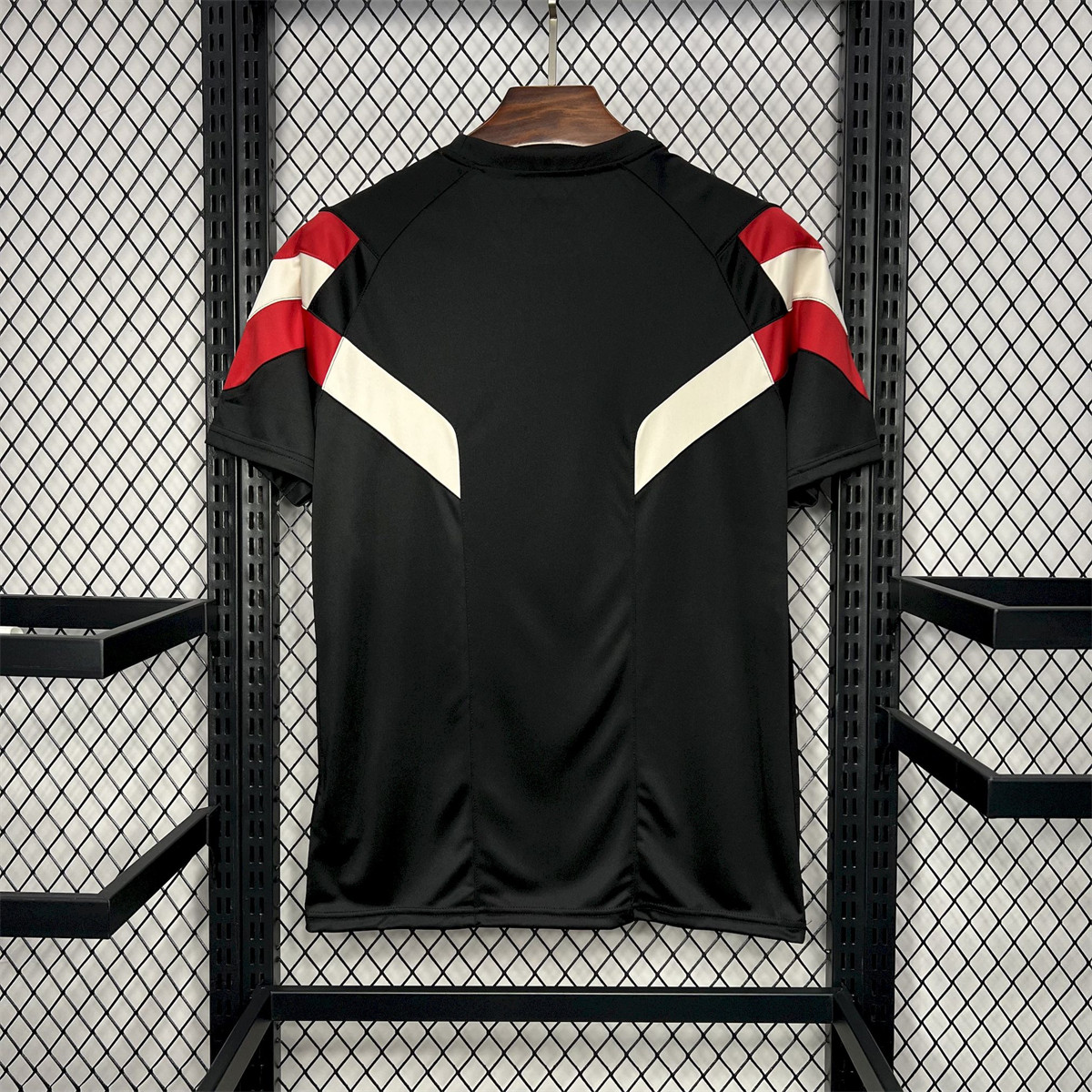 2024/25 Manchester United Originals Tee Black Jersey Fan Version