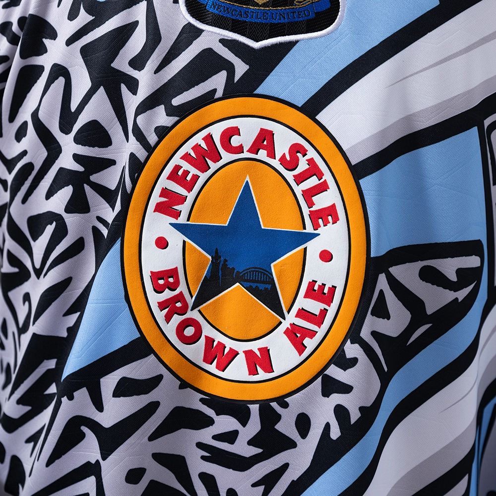 Retro Newcastle United 1995/96 Long Sleeve Goalkeeper jersey Fan Version