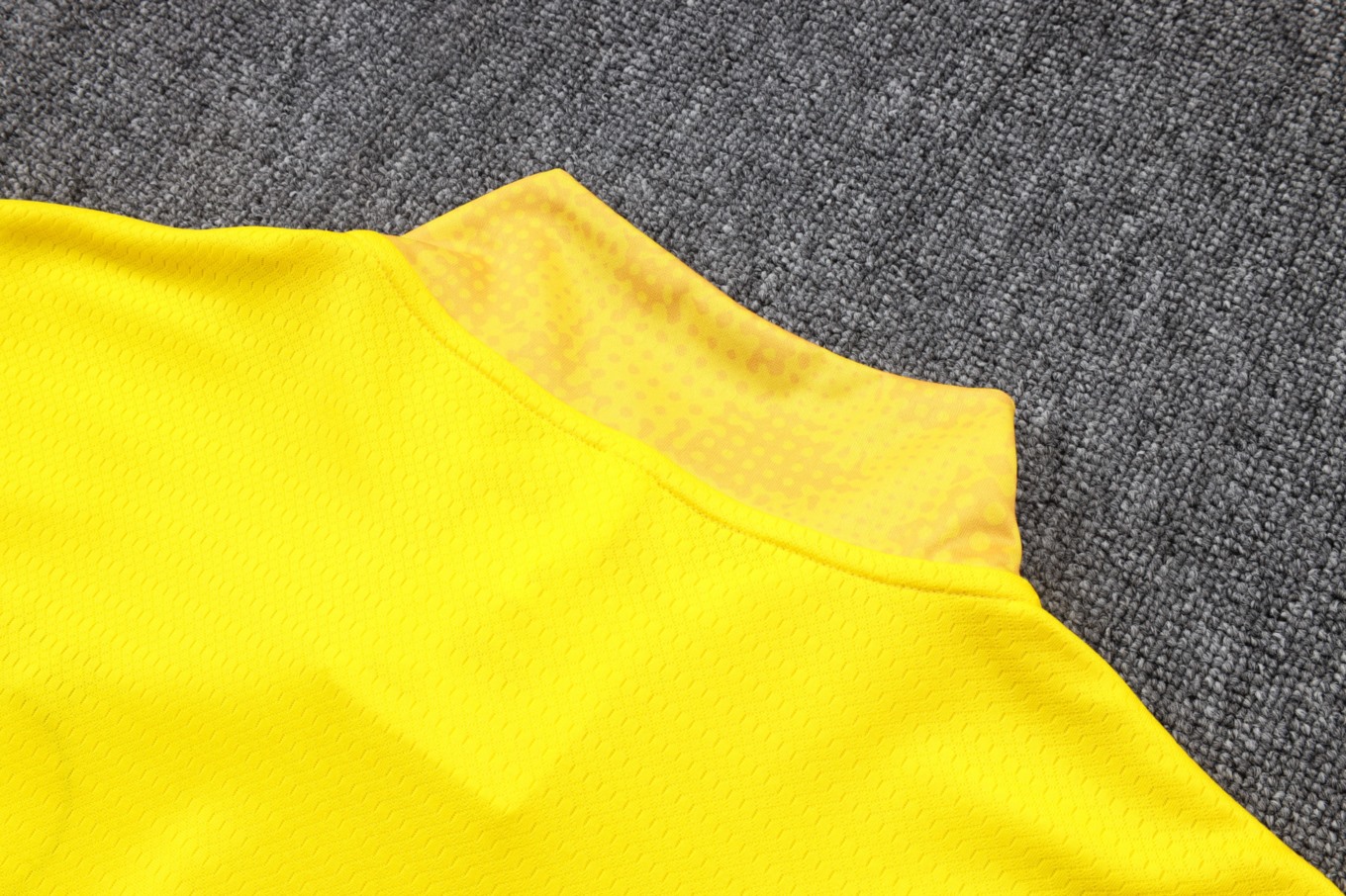 202526 Dortmund Yellow Long-sleeved half-pull training kit Football team kit