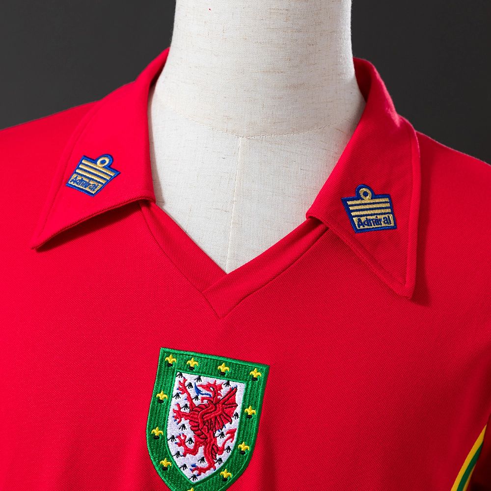 Retro Wales 1976/79 Home jersey Fan Version