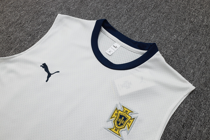 2025/26 Portugal Off white Training Set Shirt and Shorts