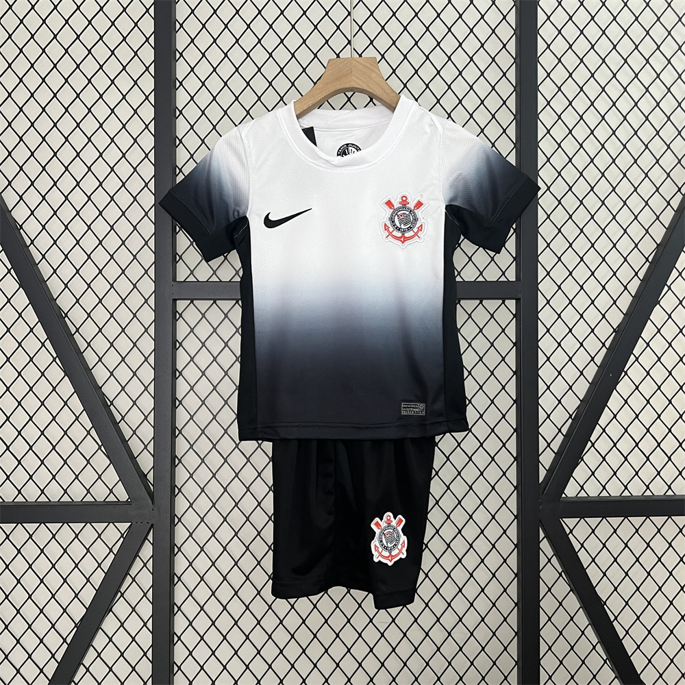 24/25 kids kits Corinthians home jersey size: 16-28