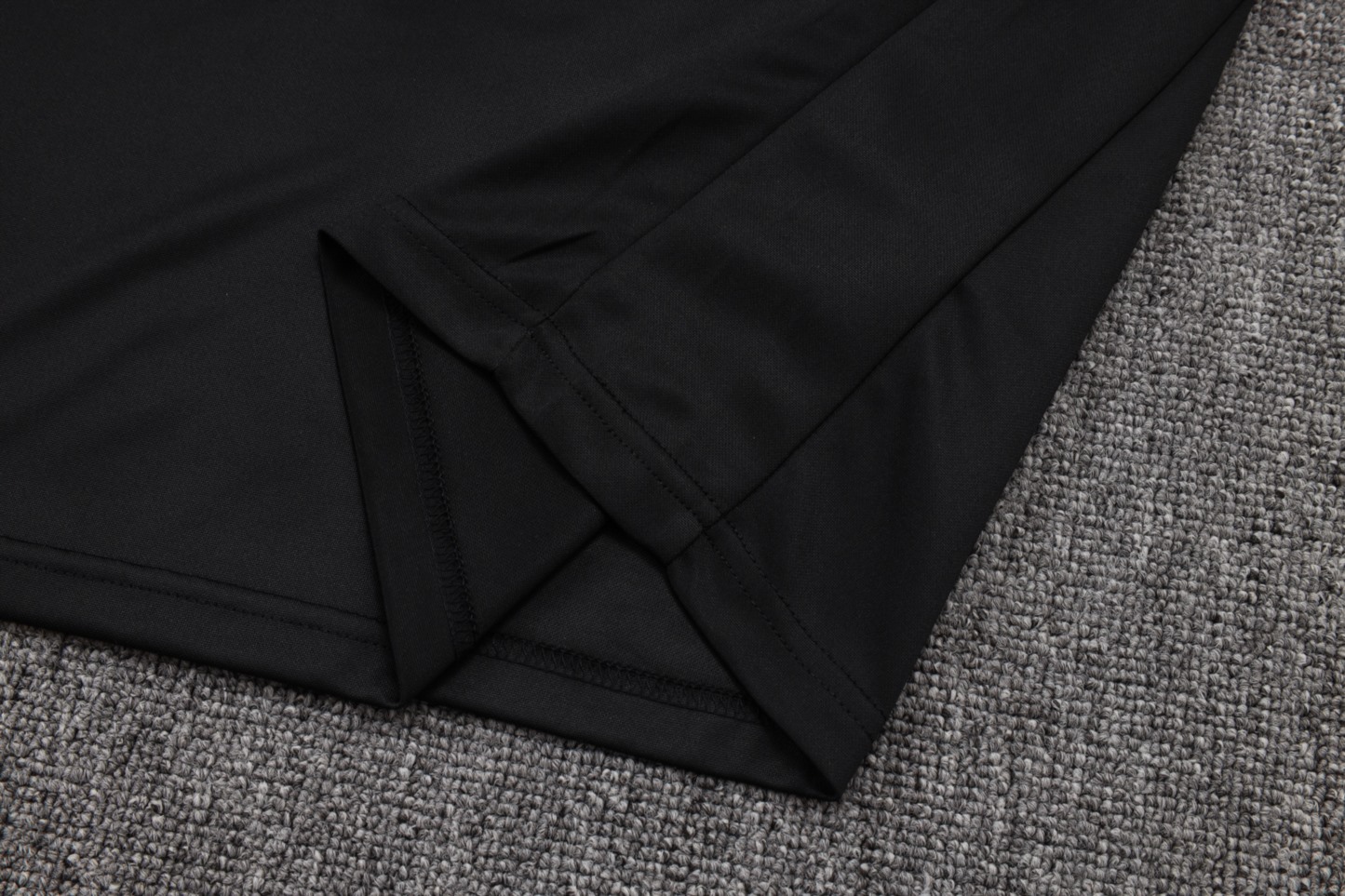 202526 Barcelona blackish purple Long-sleeved half-pull training kit Football team kit