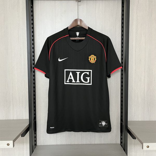Retro Manchester United 07/08 Black jersey Fan Version