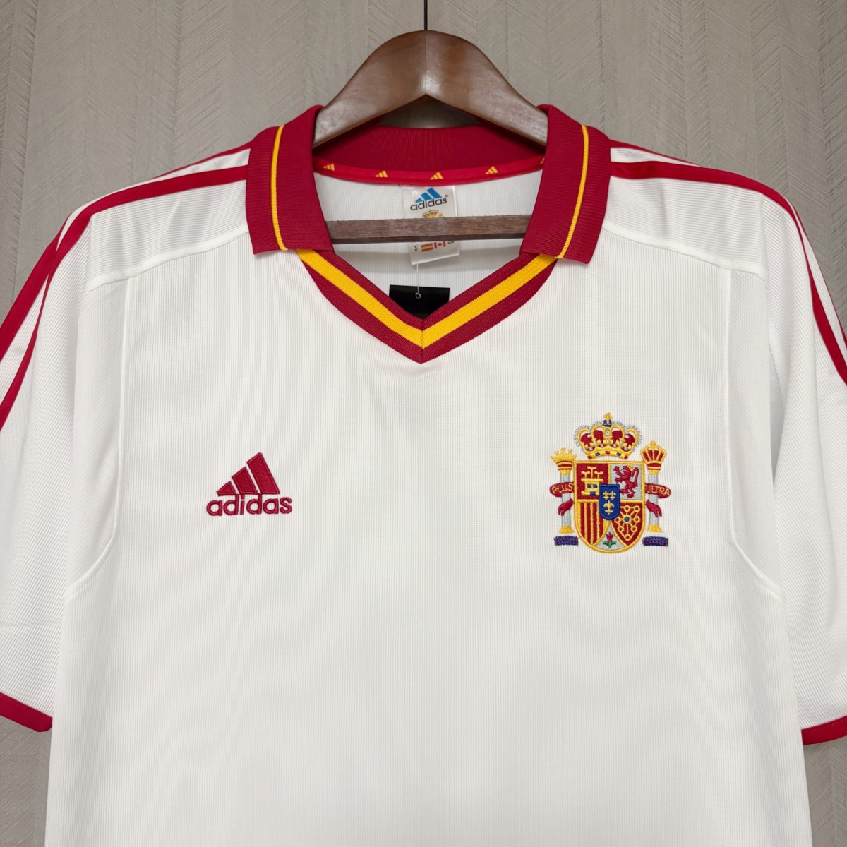Retro Spain 2000 Away jersey Fan Version