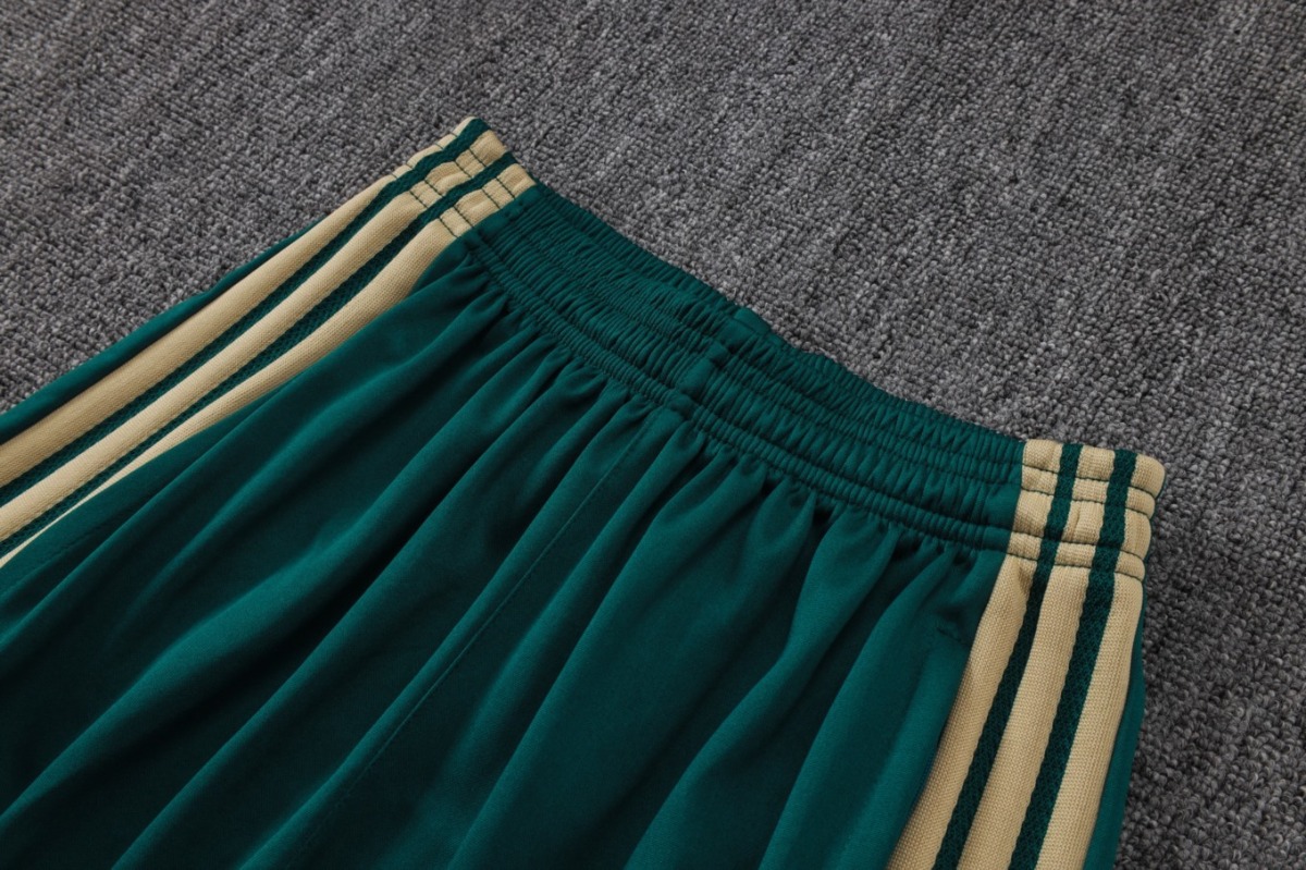 2026 Italy Dark green Training Set Shirt and Shorts