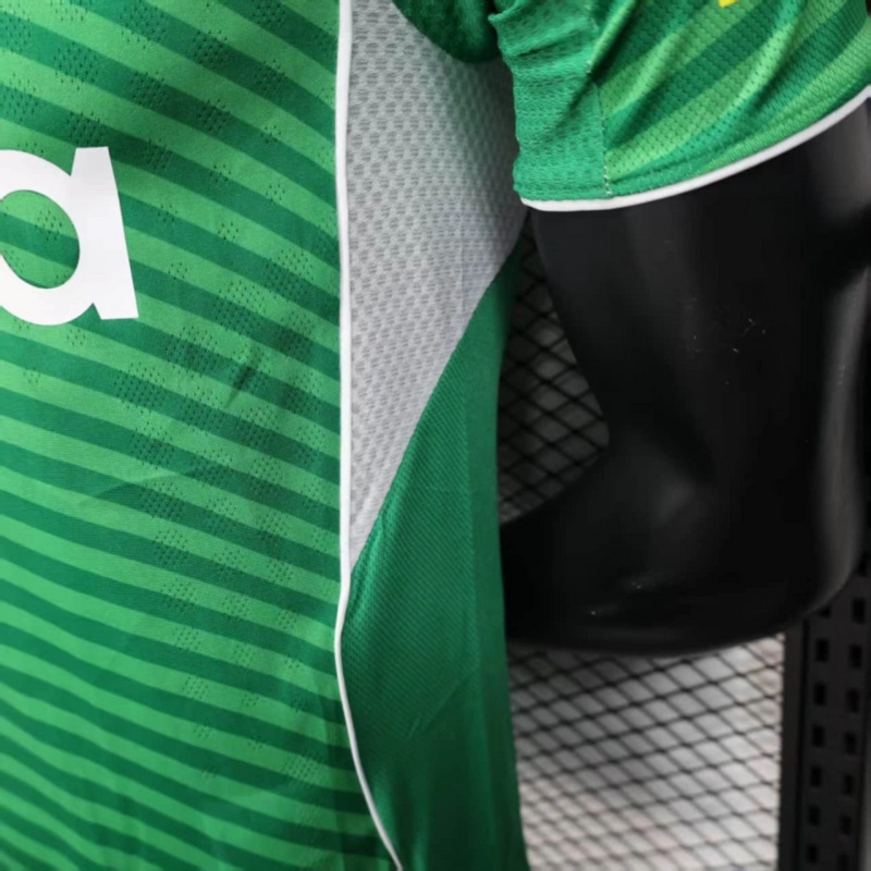 2025/26 Newcastle United Away jersey Player Version