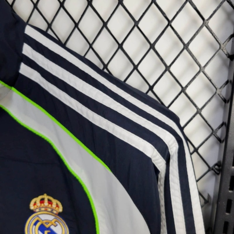 2025 Real Madrid Black Windbreaker Sport Unifom jersey Sport Unifom