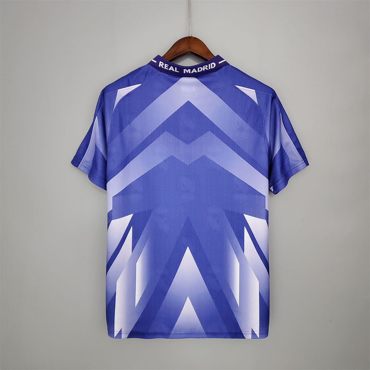 Real Madrid Retro 1996/97 away jersey Fan Version