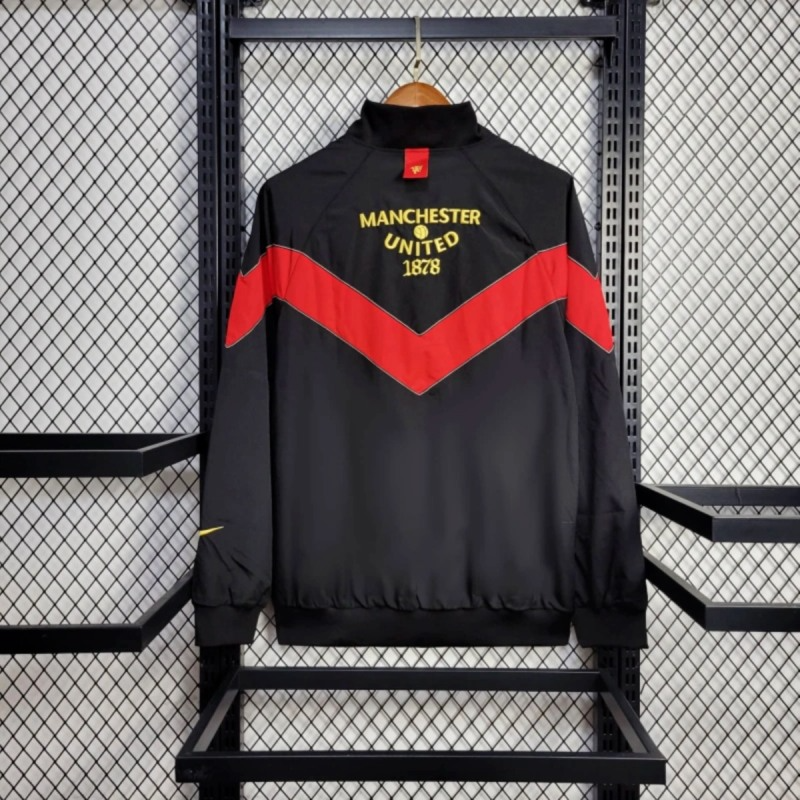 2025 Manchester United Black Windbreaker Sport Unifom jersey Sport Unifom