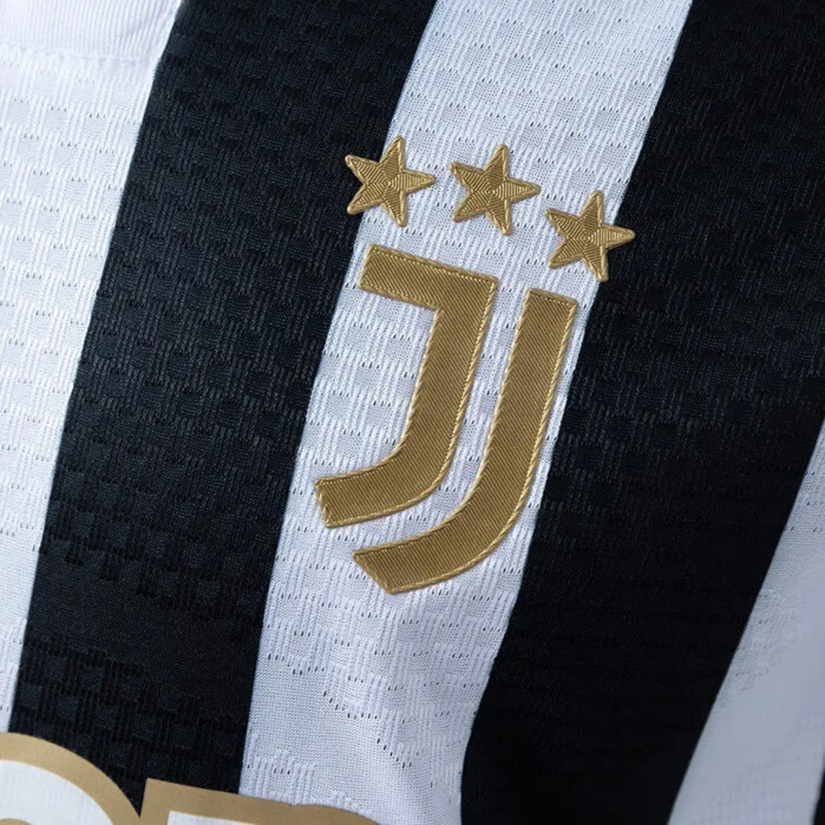 2026/27 Juventus Home Jersey Player Version
