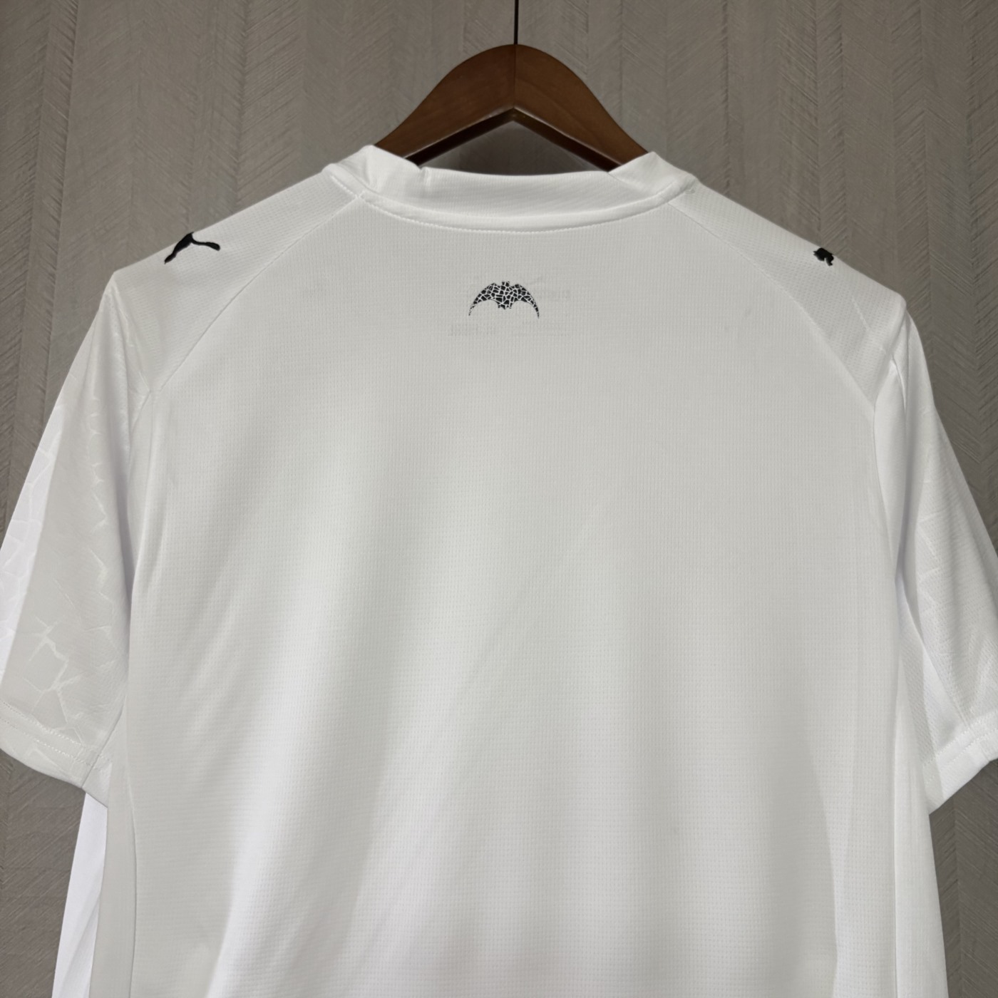 2025/26 Valencia CF Home jersey Fan version