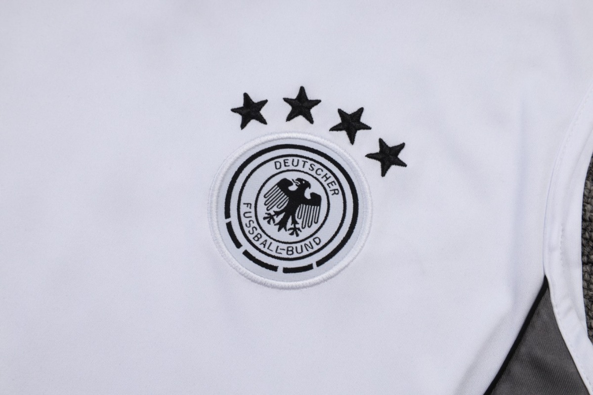 2026 Germany White Training Set Shirt and Shorts