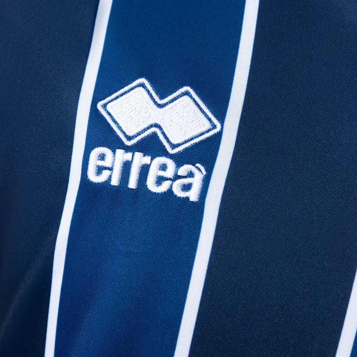 2026/27 Millwall Home Jersey Fan version