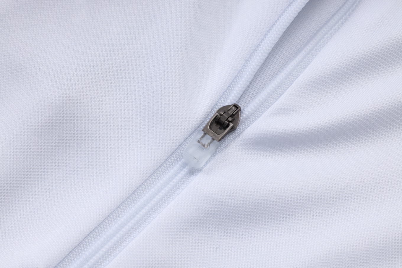 2026 Real Madrid White Long-sleeved half-pull training kit