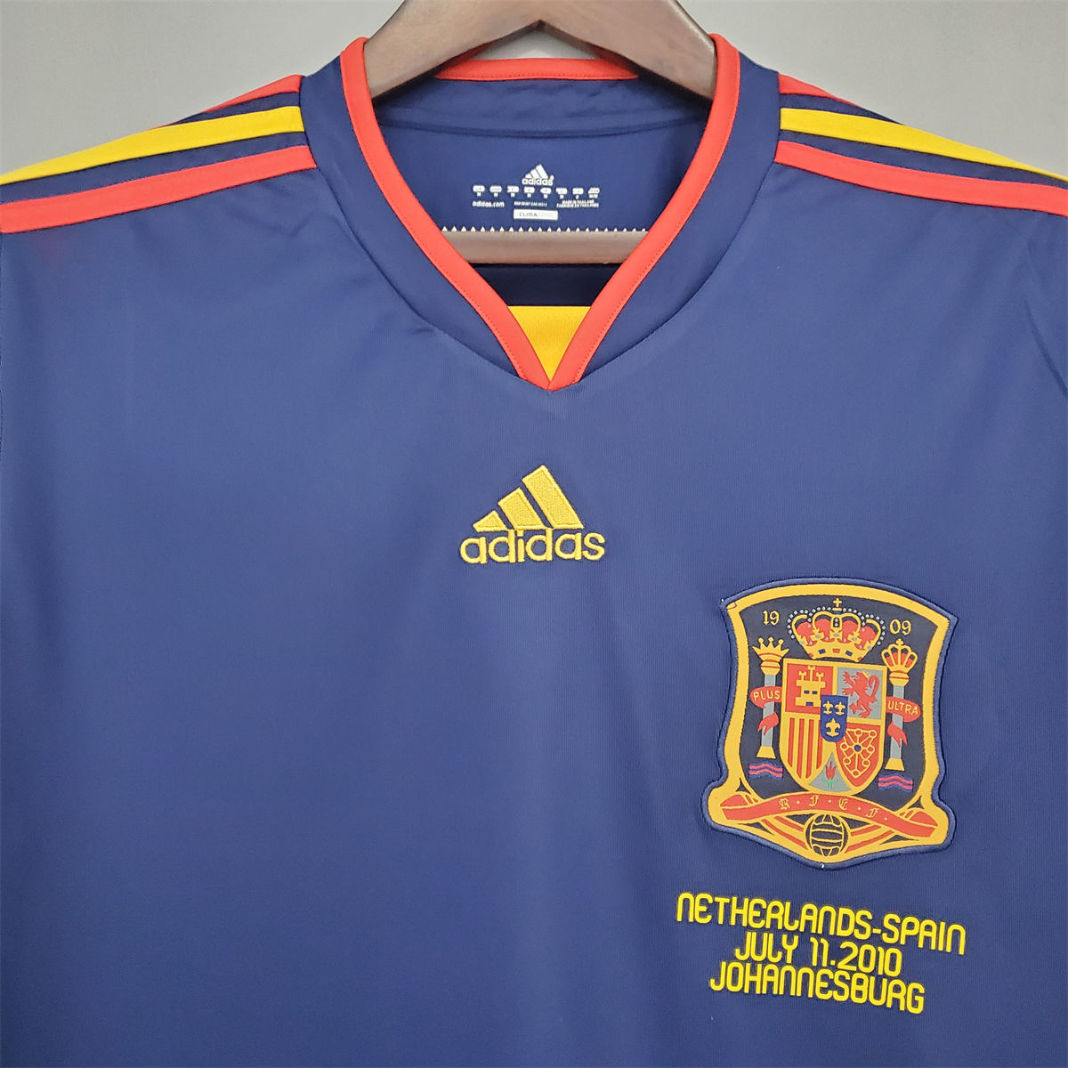 Retro Spain 2010 Away Long Sleeve jersey Fan Version