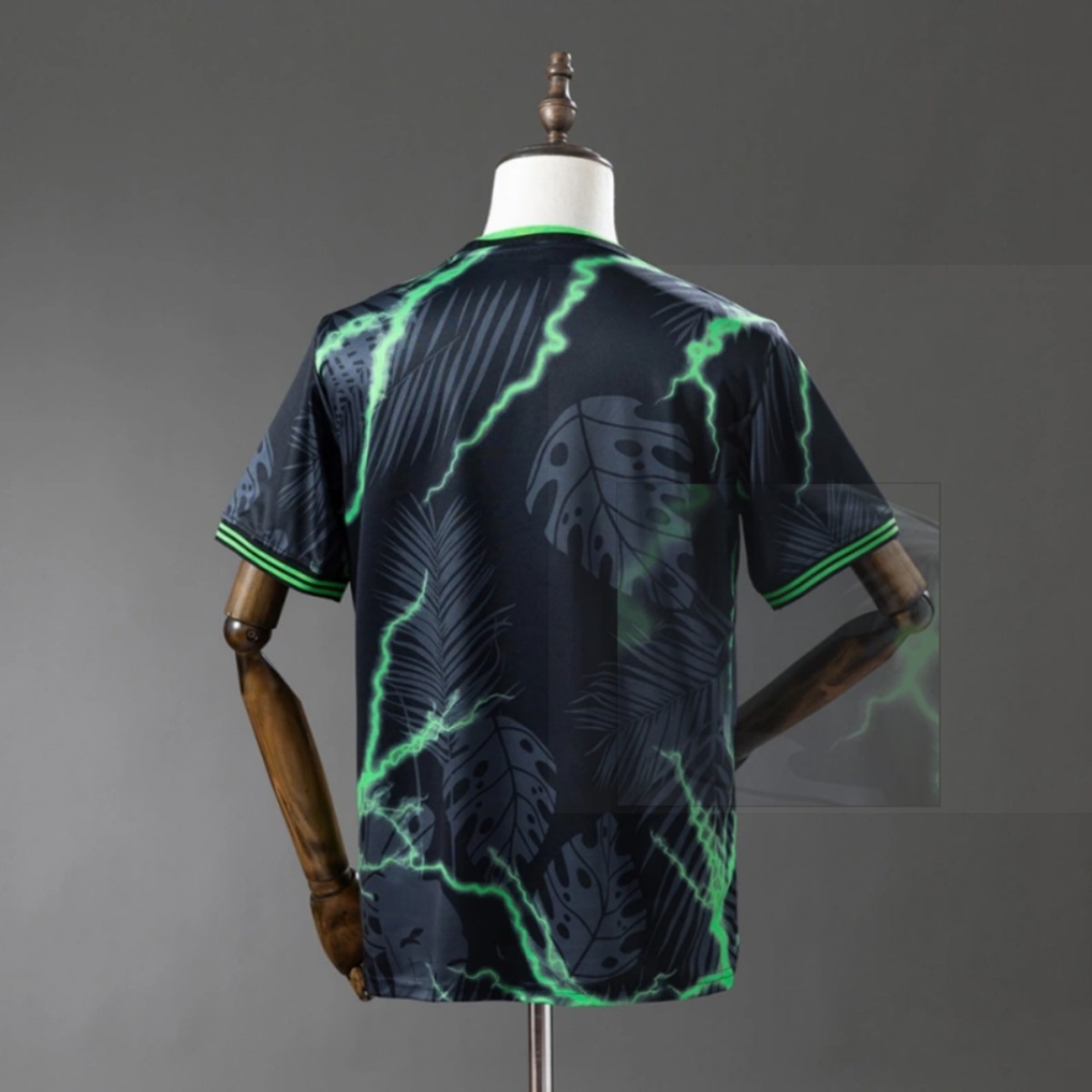 2025/26 Real Madrid Black and Green Special Edition jersey Fan version