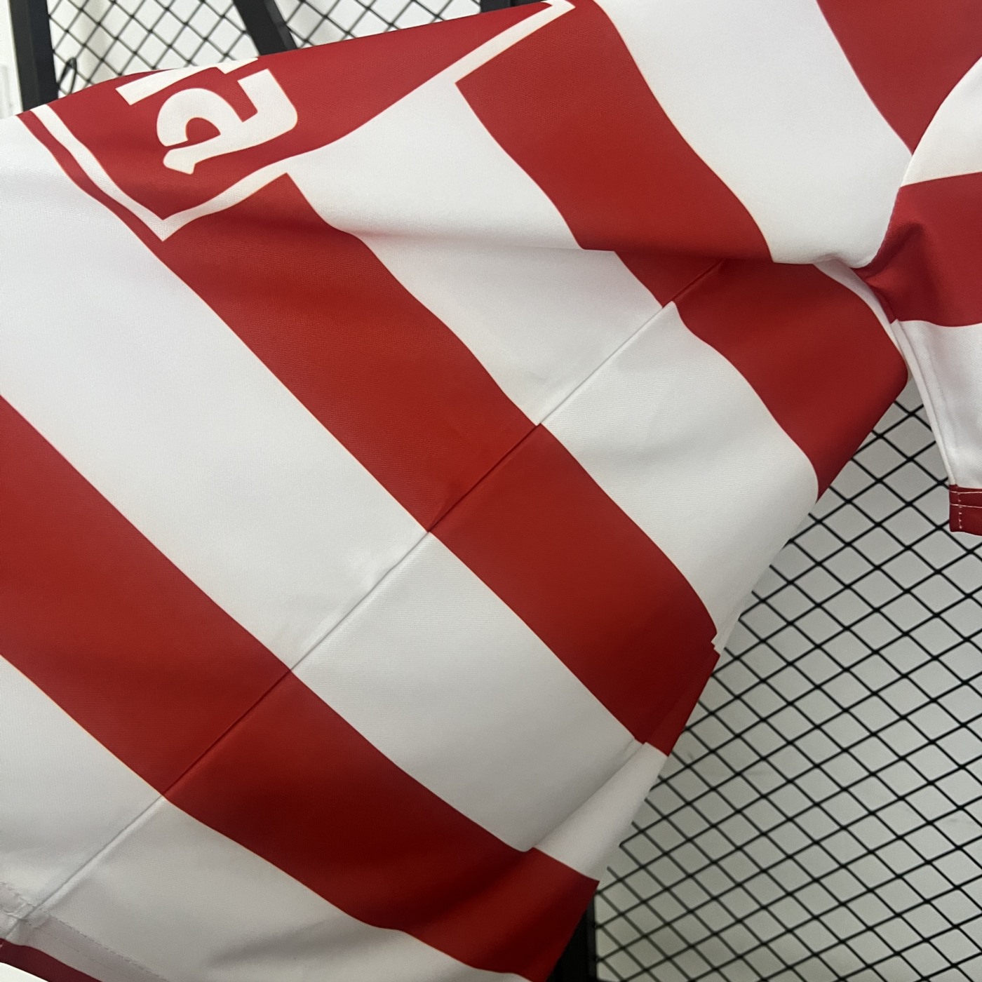 Retro Granada 97/98 Home jersey Fan Version