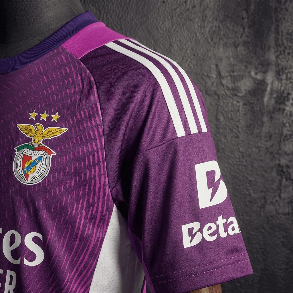 25/26 Benfica Goalkeeper Purple Jersey Fan version