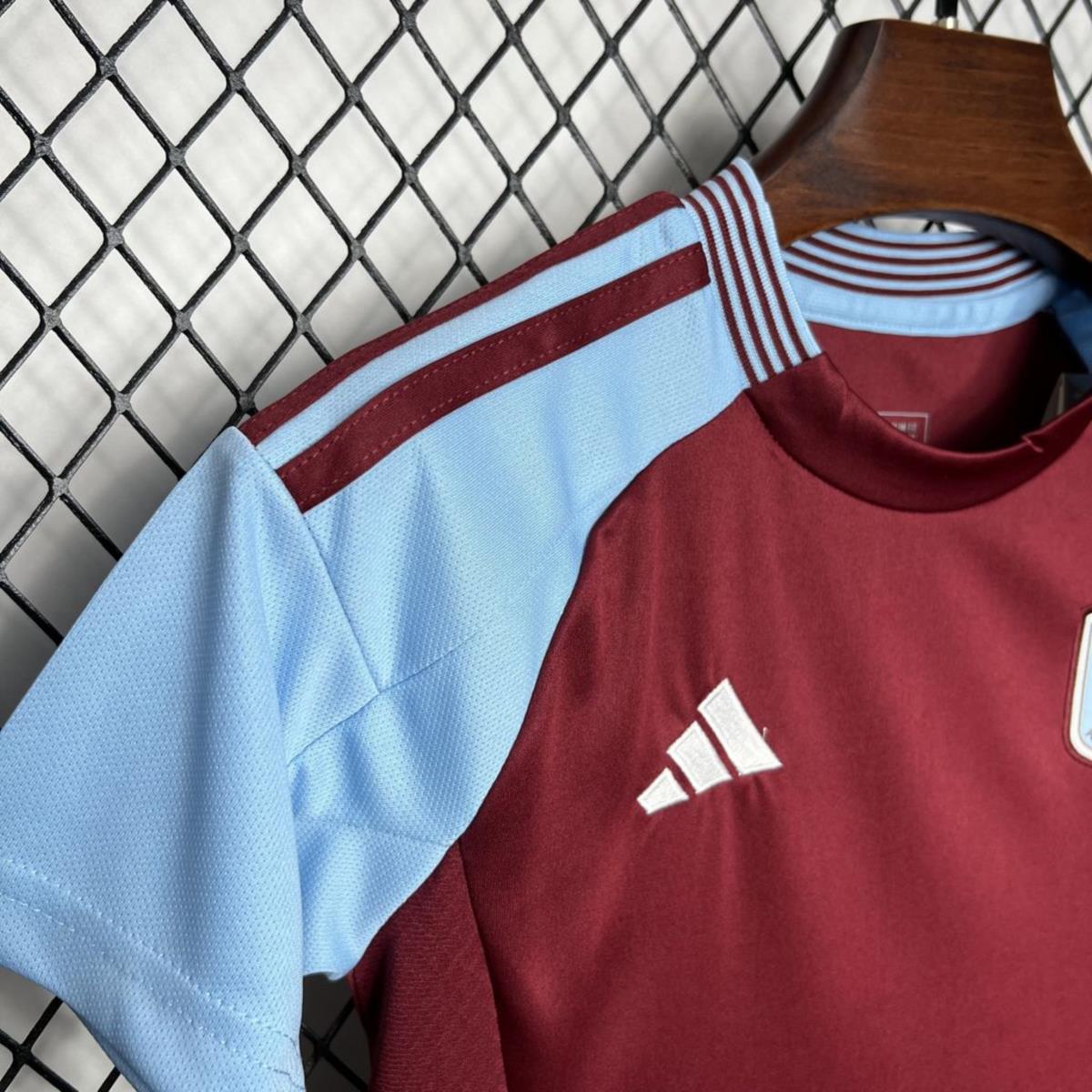 2024/25 Aston Villa Home jersey Kid Kits Size 16-28