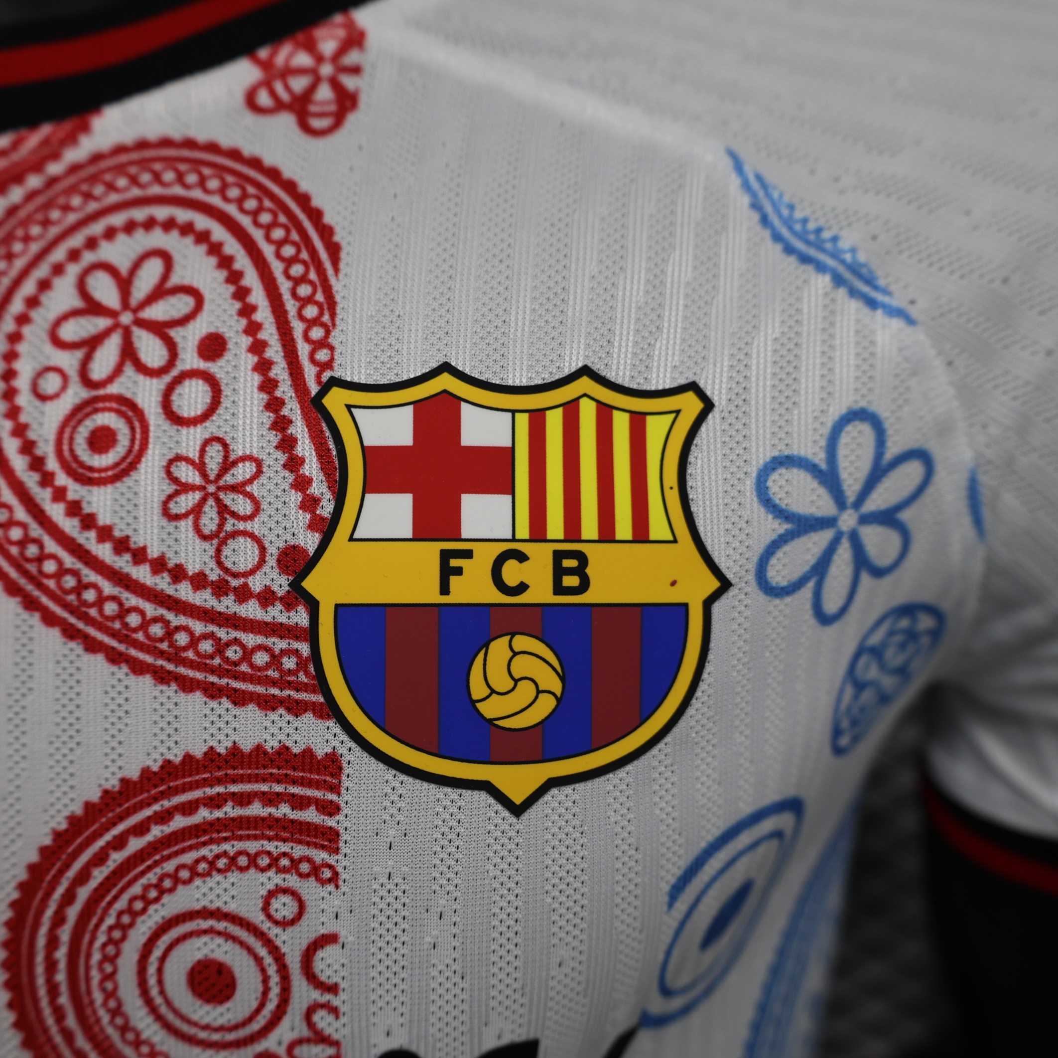 24/25 Barcelona Special Edition White Jersey Player Version