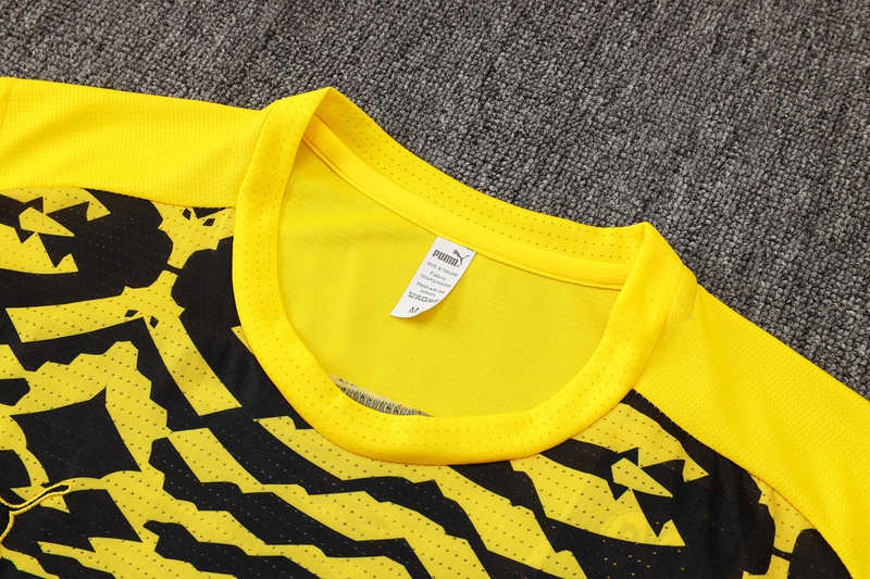 24/25 Dortmund Yellow black Training Set Shirt and Shorts