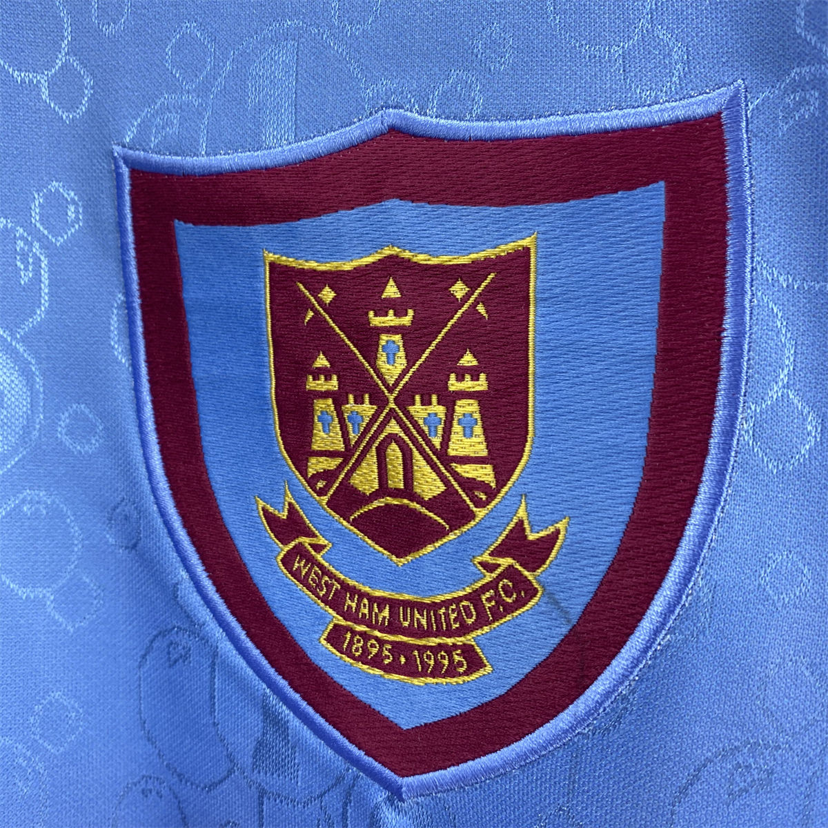 Retro West Ham United 95/97 away long sleeve jersey Fan Version
