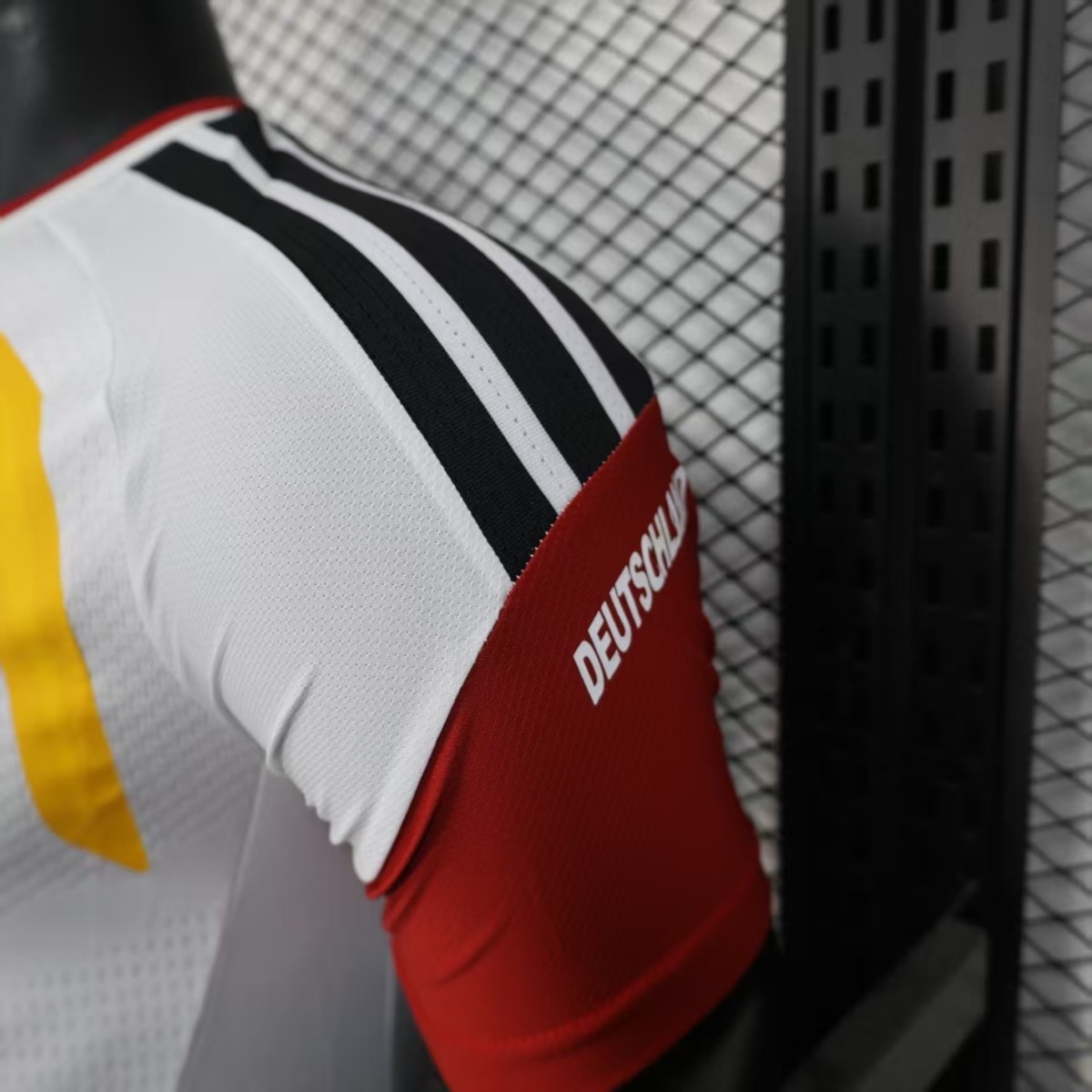 25/26 Germany Training White Jersey Player Version