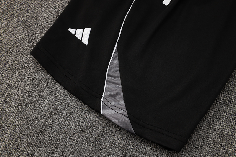 24/25 Real Madrid Black Training Set Shirt and Shorts
