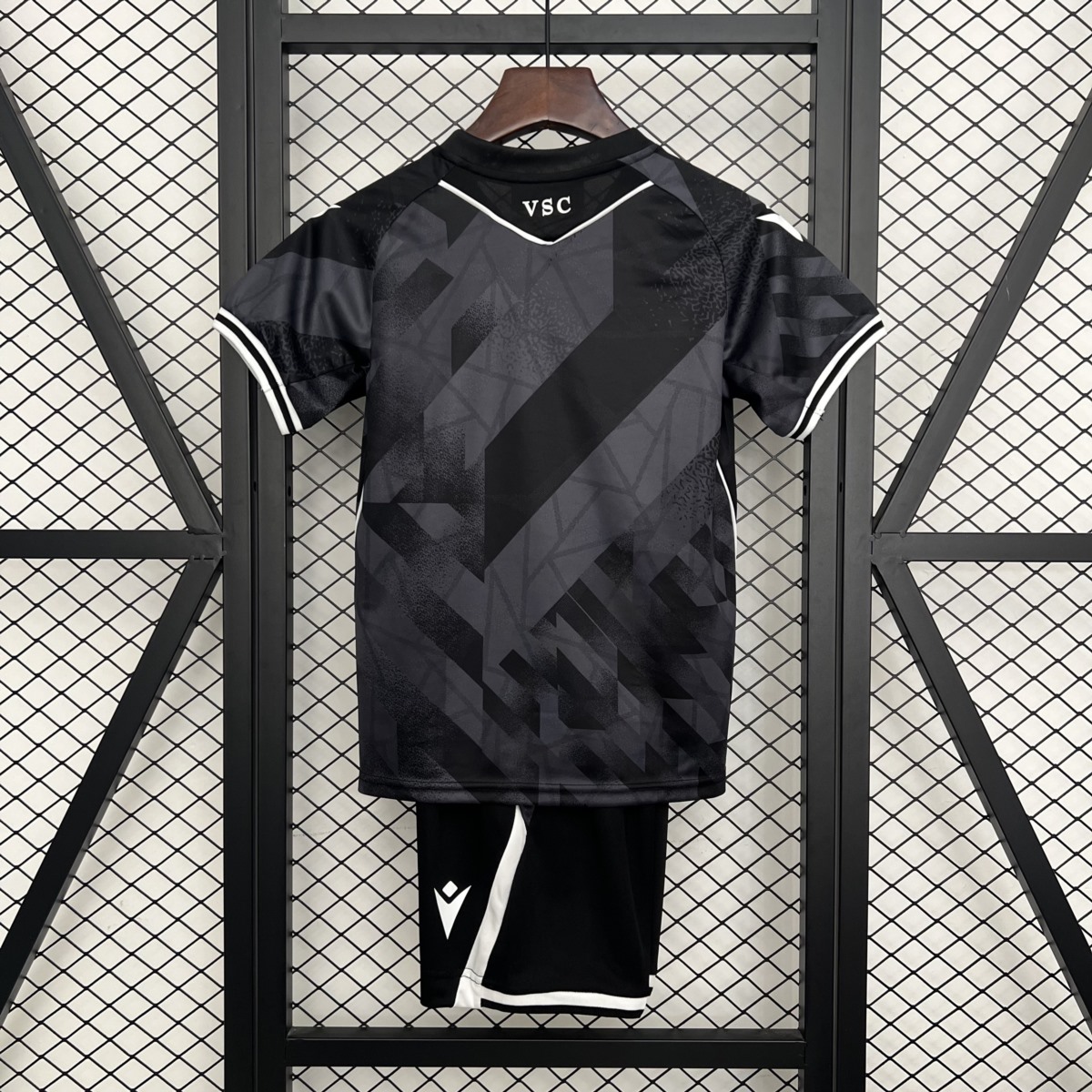 2025/26 Vitoria Guimaraes Away jersey kids Kits 16-28