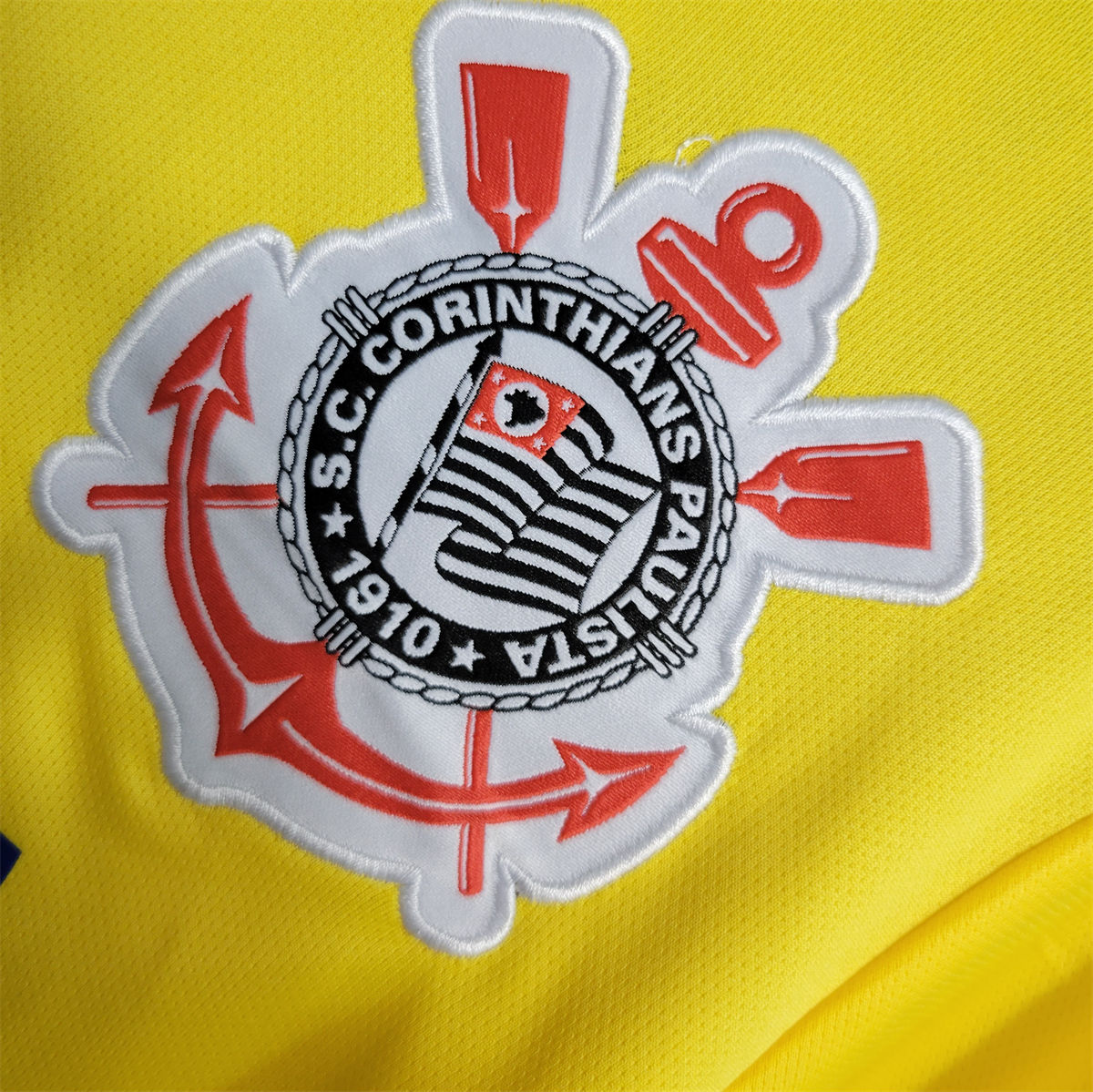 Retro 2014/15 Corinthians goalkeeper Yellow jersey Fan Version