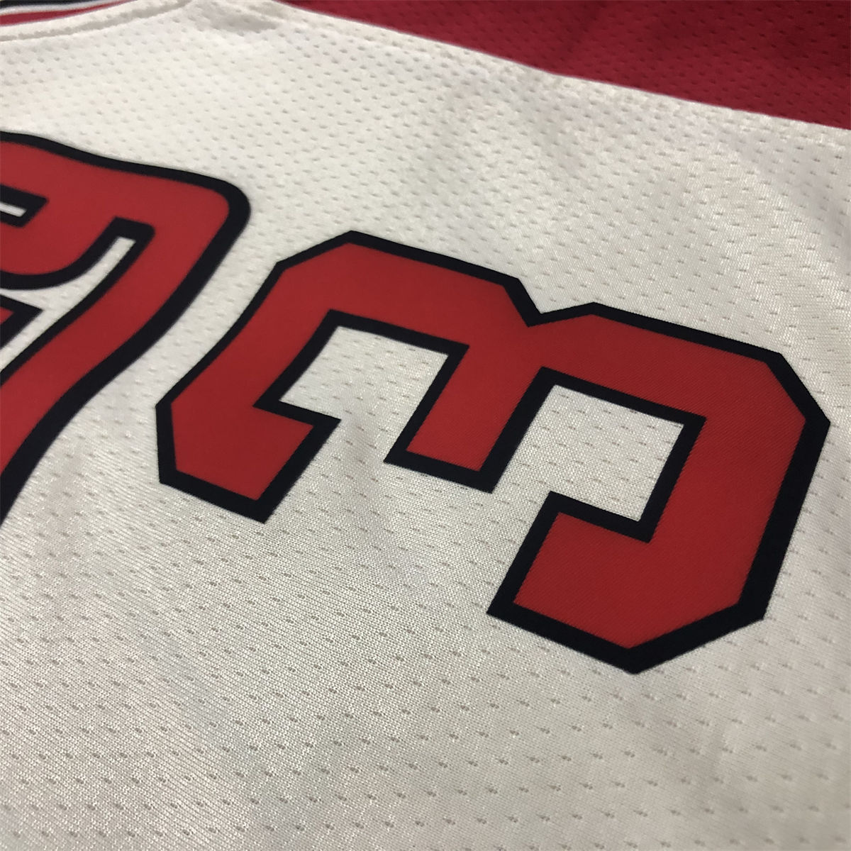 NBA Portland Trail Blazers V-Neck White Jersey McCOLLUM#3 S-XXL