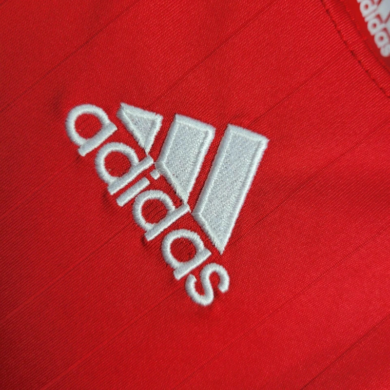 Retro Liverpool 06/07 Home jersey Fan Version