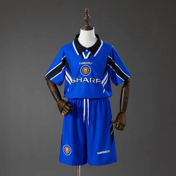 Retro Manchester United 1996/98 Away Kid Kits