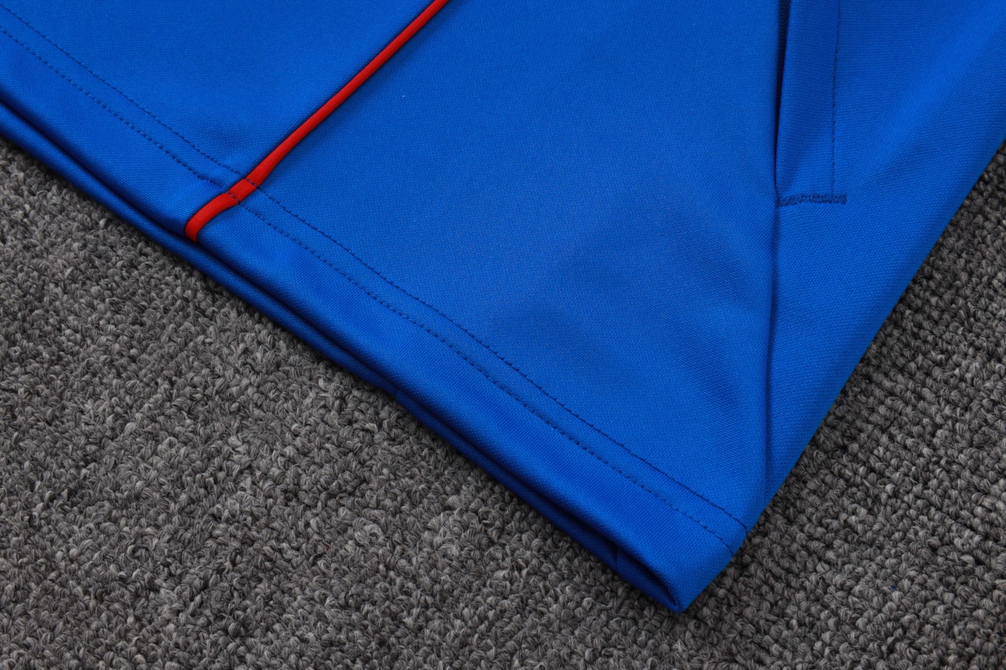2025/26 Manchester United Colorful Blue Jacket Training Suit Set Football Team Shirt Sports Fashion